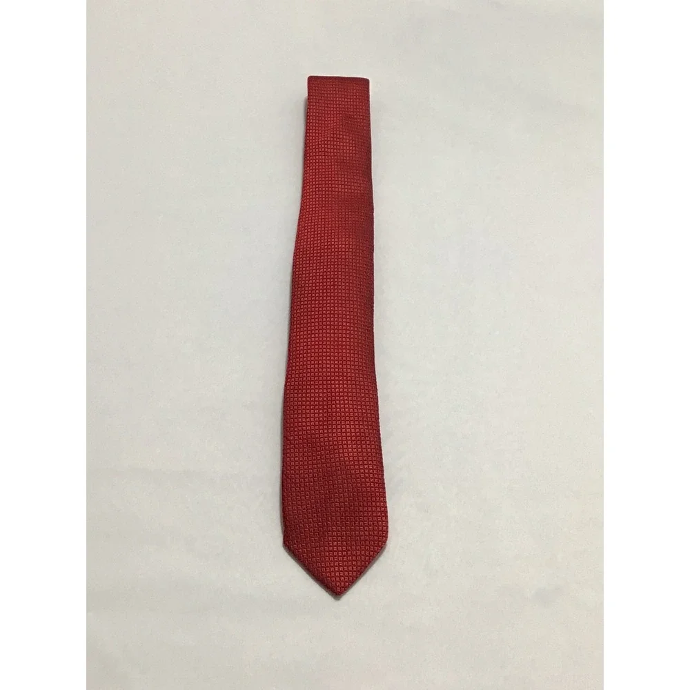 Thomas Pink Mens Silk Tie Red Micro Check Geometric Woven In England Necktie